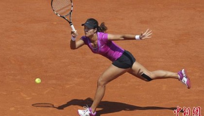  丘里奇ACE雨突袭，创纪录横扫晋级第二轮