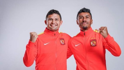  西甲国家德比来袭，皇马巴萨巅峰对话