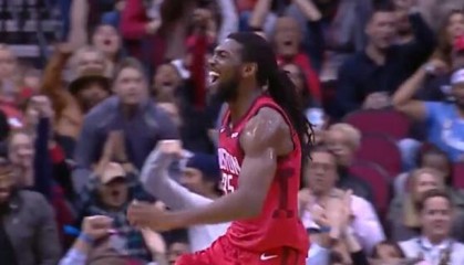  老将复出首秀砍下两双引喝彩