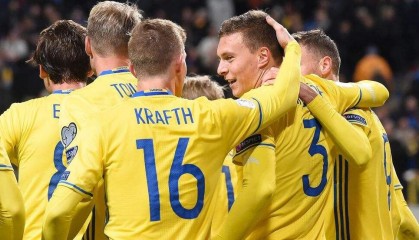  世界杯预选赛激战正酣多支球队争夺出线权