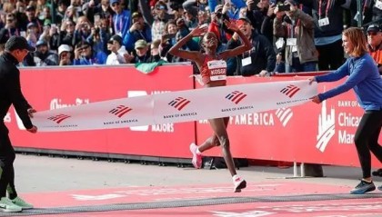  施瓦茨曼马拉松大战，里约公开赛惊险夺冠