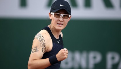  斯维亚特克逆转取胜斩获法网女单桂冠