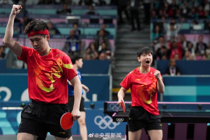  张帅双打搭档换新面孔，默契配合闯入法网八强  