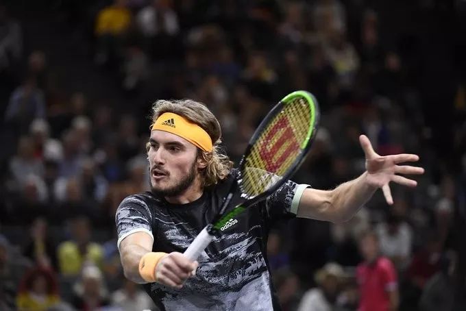  西西帕斯单反绝技频现，力克强敌晋级八强