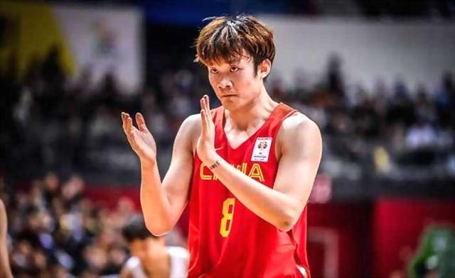  外援双响炮定乾坤，升班马客场奏凯